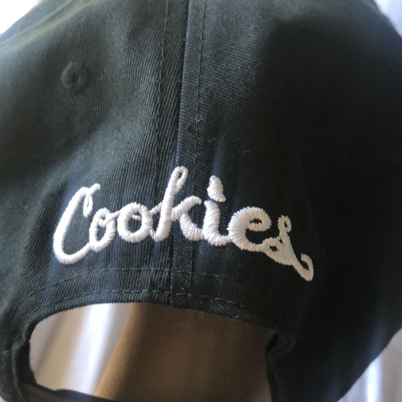 Cookies hat - Picture 3 of 3